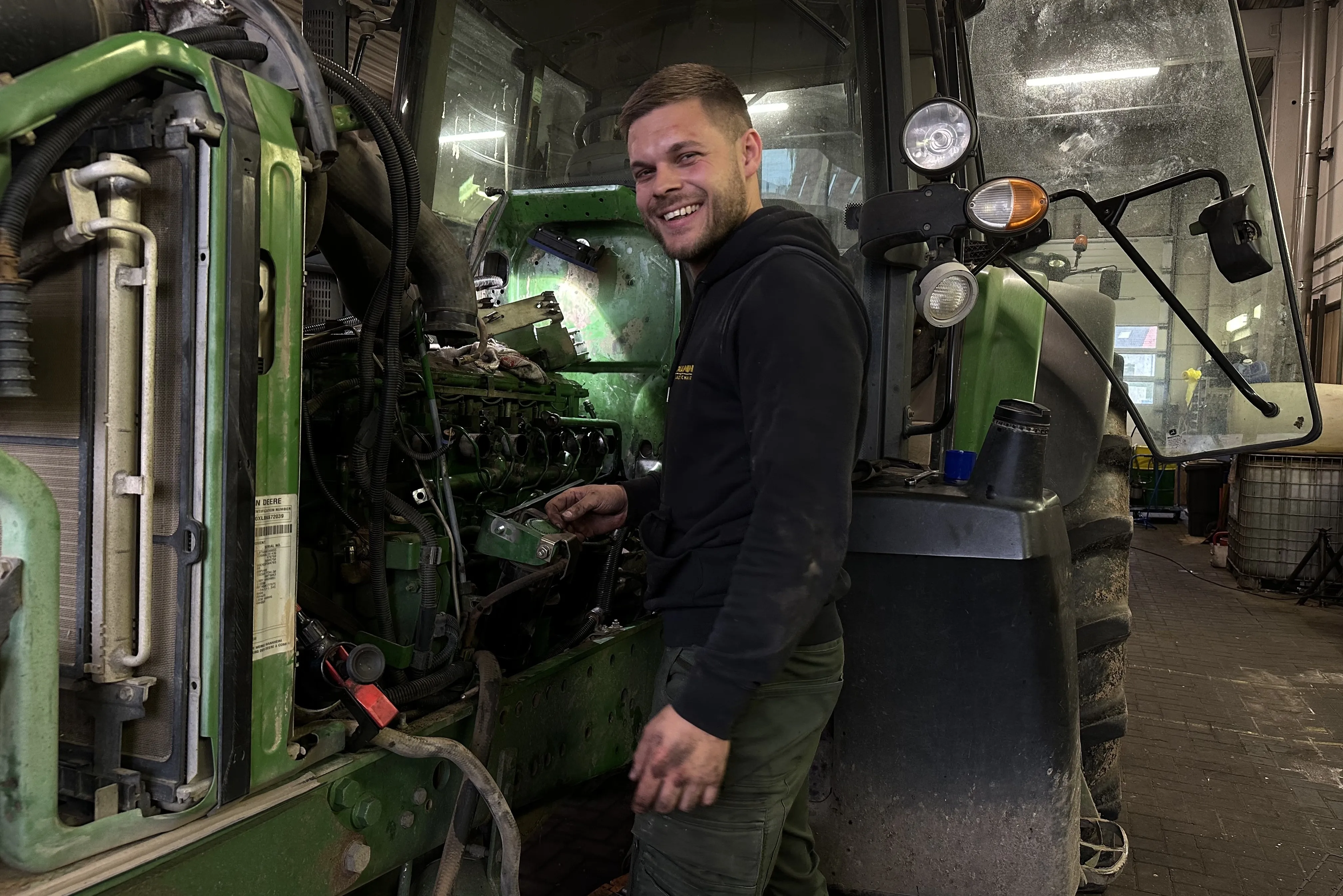 Apprenticeship as an Agricultural and Construction Machinery Mechatronics Technician (m/f/d) 2027